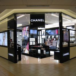 Chanel-Parfum-Btq@1-Utama